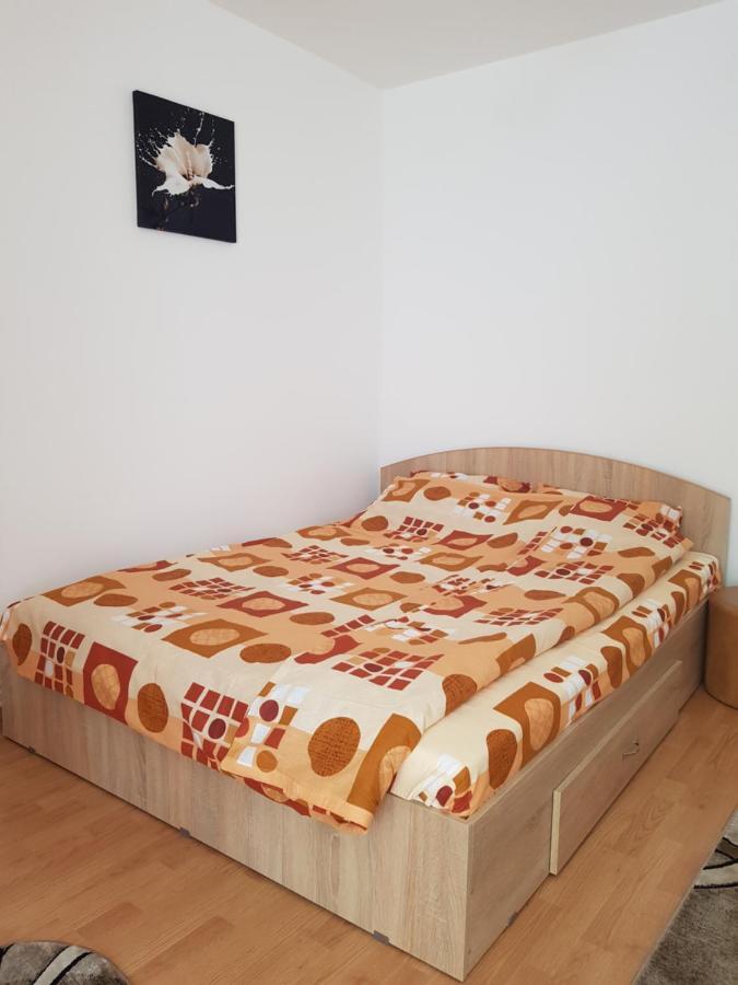 Melody Apartment Alba Iulia Extérieur photo